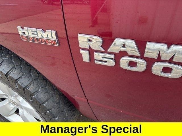 RAM 1500 SLT Crew Cab 4WD 2017