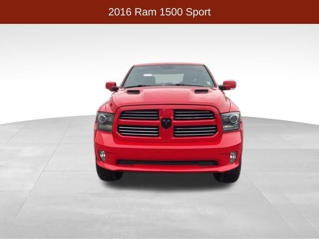 RAM 1500 Sport Crew Cab SWB 4WD 2016