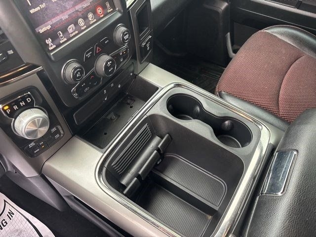 RAM 1500 Sport Crew Cab SWB 4WD 2016