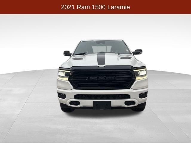 RAM 1500 Laramie Crew Cab 4WD 2021