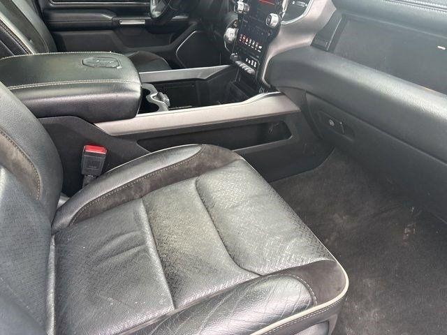 RAM 1500 Laramie Crew Cab 4WD 2021