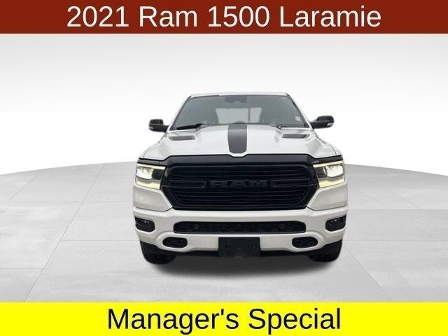 RAM 1500 Laramie Crew Cab 4WD 2021