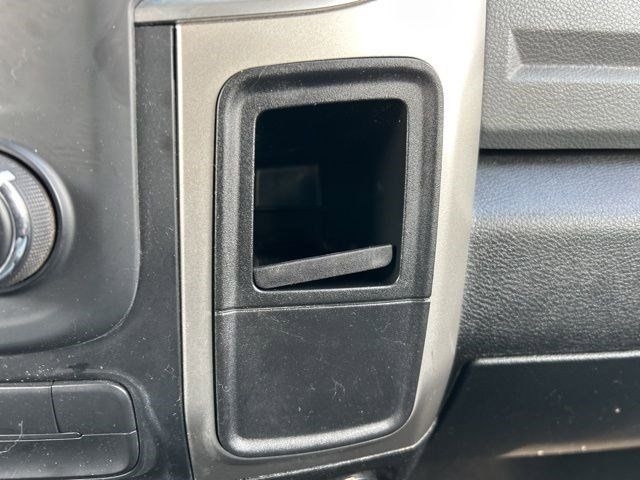 RAM 1500 Classic Tradesman Crew Cab LWB 4WD 2020