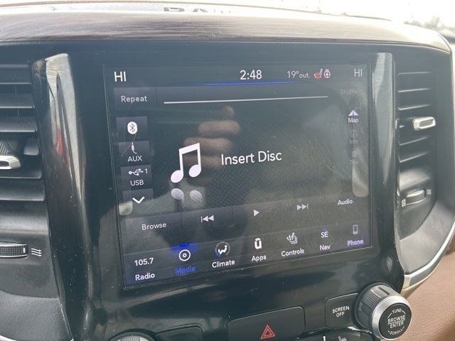 RAM 1500 Laramie Crew Cab SWB 4WD 2019