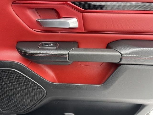 RAM 1500 Rebel Crew Cab SB 4WD 2019