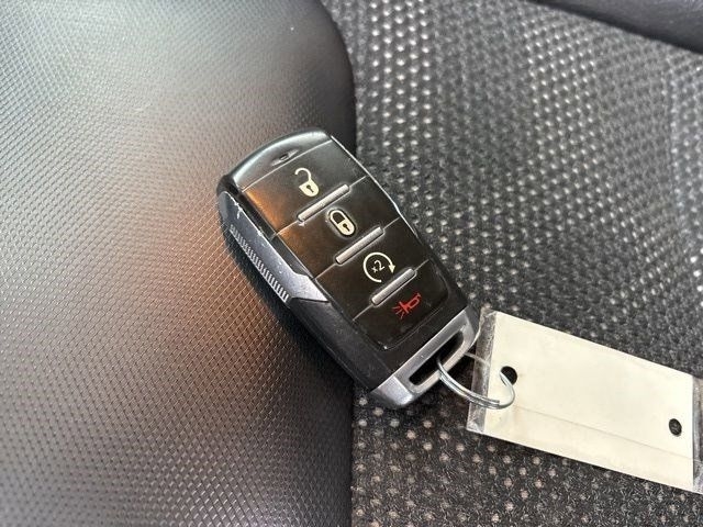 RAM 1500 Rebel Crew Cab SB 4WD 2019