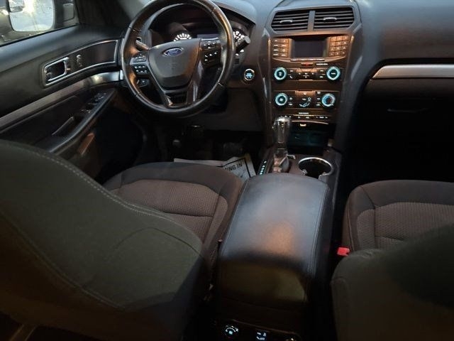 Ford Explorer XLT 4WD 2018