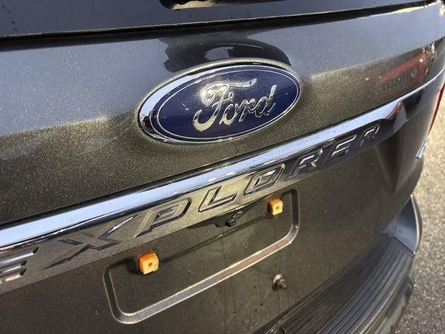 Ford Explorer XLT 4WD 2018