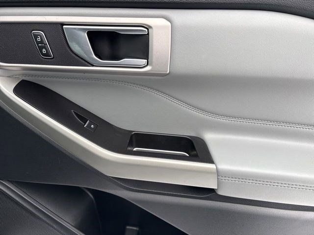 Ford Explorer XLT AWD 2021