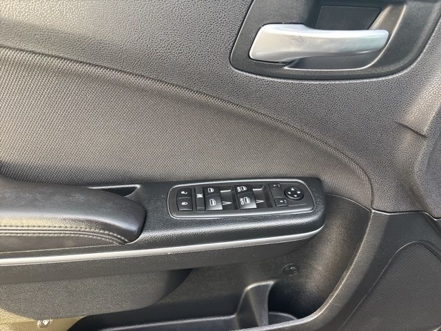 Dodge Charger SXT 2018