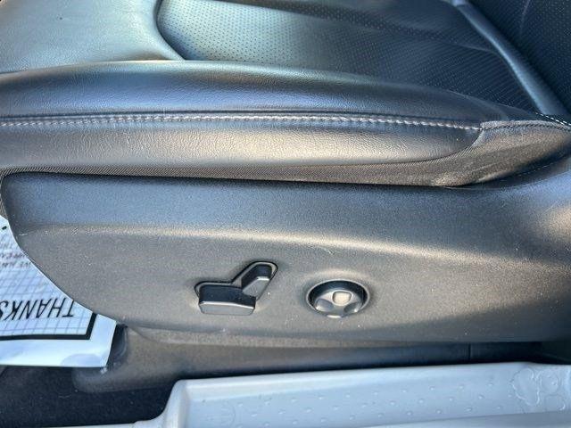 Chrysler Pacifica Touring L 2023