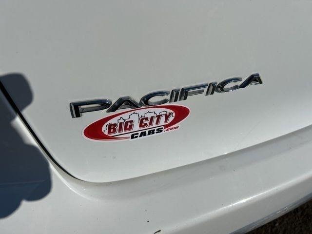 Chrysler Pacifica Touring L 2023