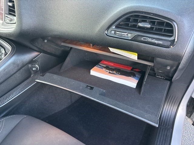 Dodge Challenger SXT 2020