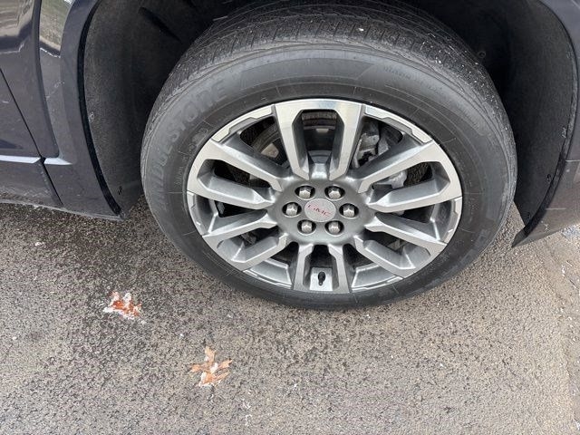 GMC Acadia Denali 2021