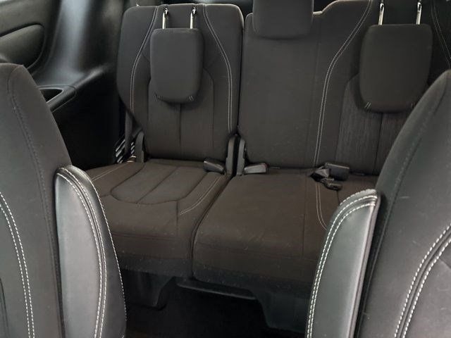 Chrysler Pacifica Touring 2024