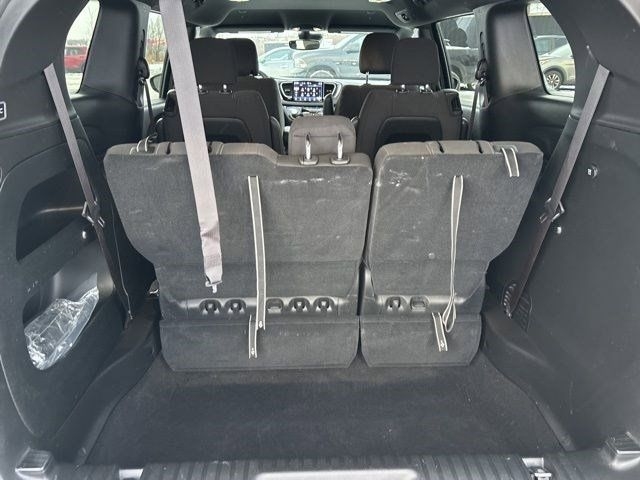 Chrysler Pacifica Touring 2024