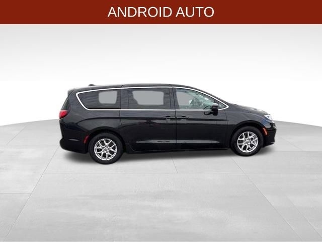 Chrysler Pacifica Touring L 2023