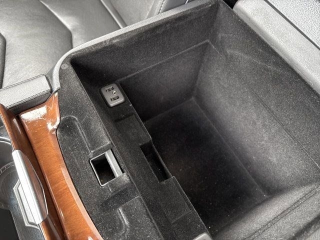 Cadillac Escalade Luxury 4WD 2017