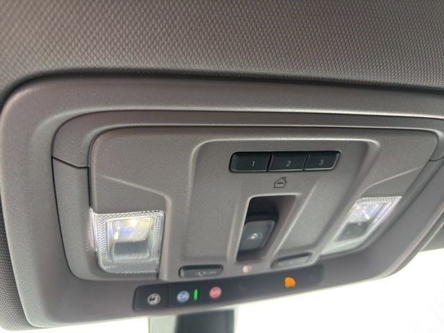 GMC Sierra 1500 SLT Crew Cab 4WD 2019