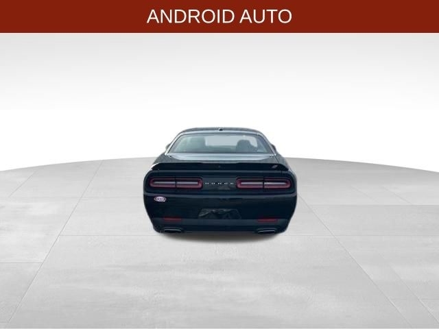 Dodge Challenger SXT AWD 2021