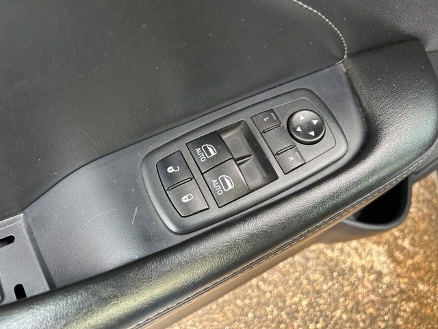 Dodge Challenger SXT AWD 2021