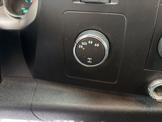 Chevrolet Silverado 1500 LT1 Crew Cab 4WD 2009