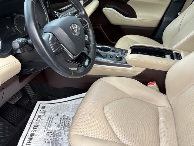 Toyota Highlander Limited AWD V6 2020