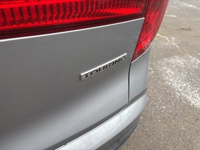 Honda Pilot Touring 2WD 2016