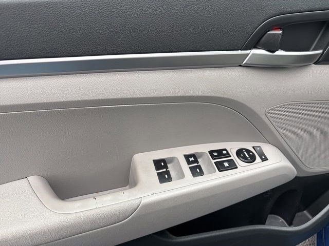 Hyundai Elantra SE 2019