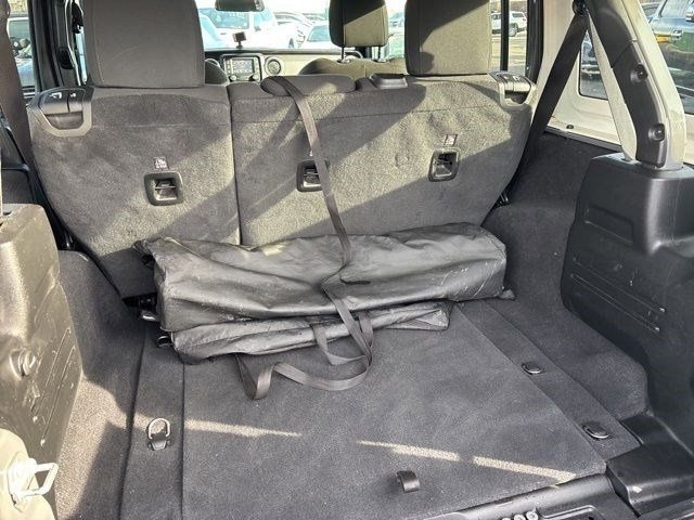 Jeep Wrangler Unlimited Willys Sport 2021