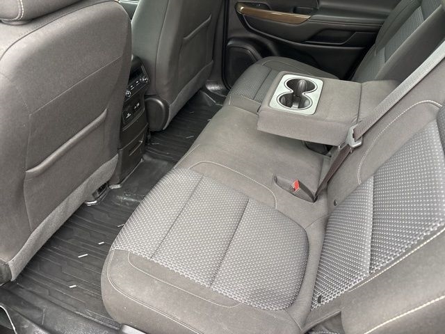 GMC Acadia SLE AWD 2023