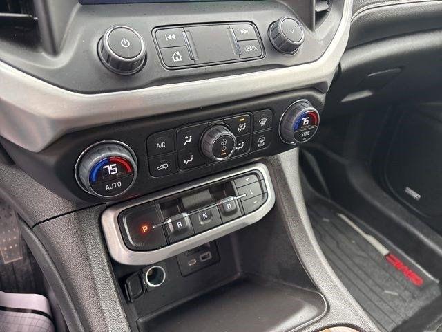 GMC Acadia SLE AWD 2023