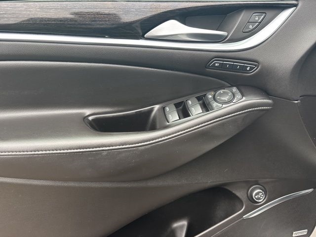 Buick Enclave Avenir AWD 2020