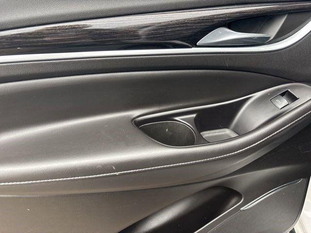 Buick Enclave Avenir AWD 2020