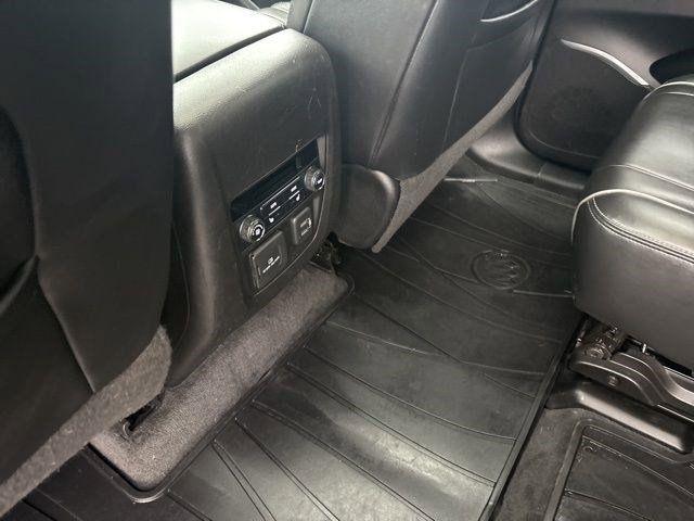 Buick Enclave Avenir AWD 2020