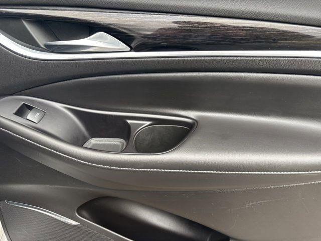 Buick Enclave Avenir AWD 2020