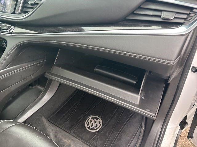 Buick Enclave Avenir AWD 2020