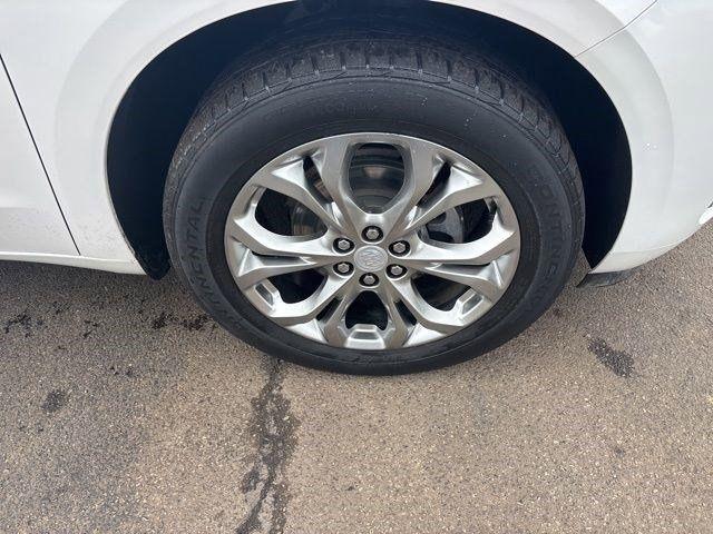 Buick Enclave Avenir AWD 2020