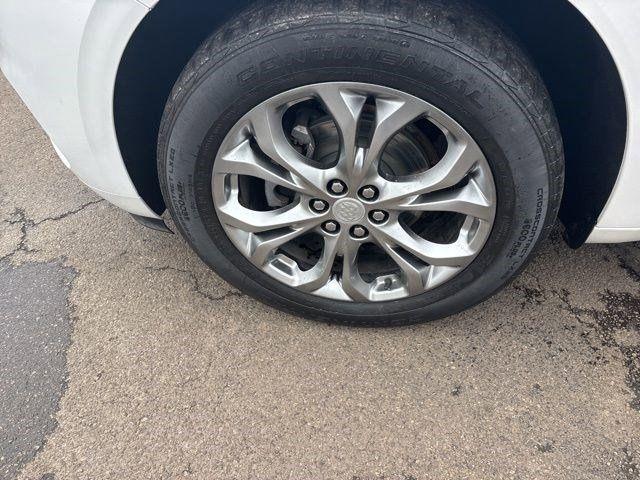 Buick Enclave Avenir AWD 2020