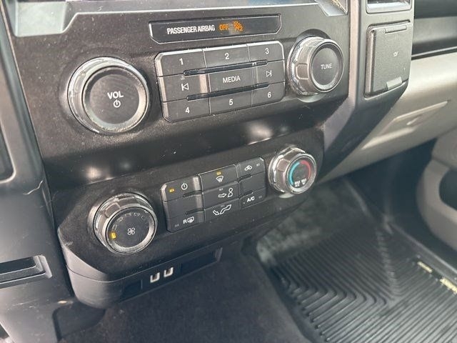 Ford F-150 XL SuperCrew 5.5-ft. Bed 4WD 2019