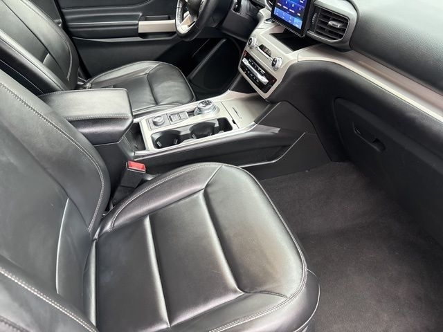 Ford Explorer XLT AWD 2023