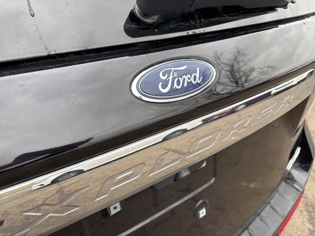 Ford Explorer XLT AWD 2023