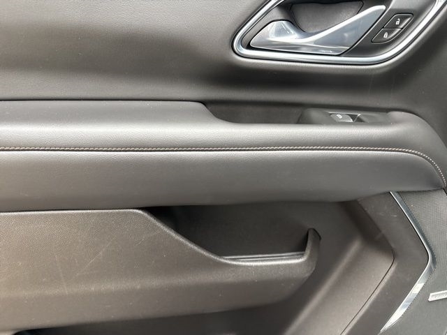 Chevrolet Suburban High Country 4WD 2021