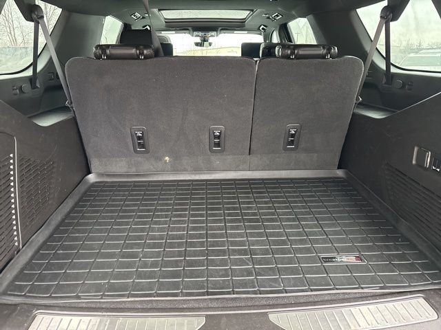 Chevrolet Suburban High Country 4WD 2021