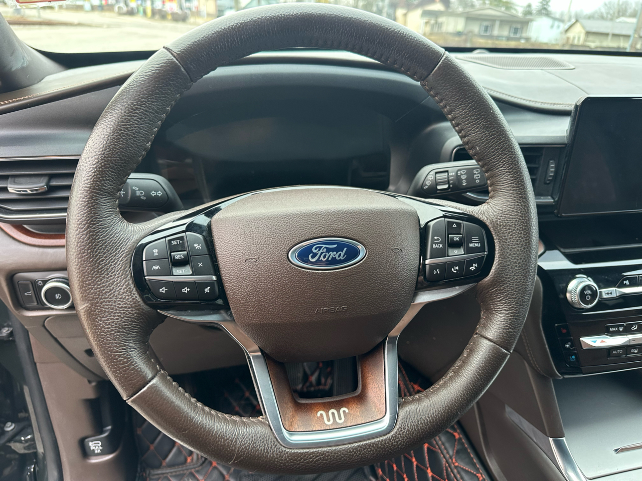Ford Explorer King Ranch AWD 2023
