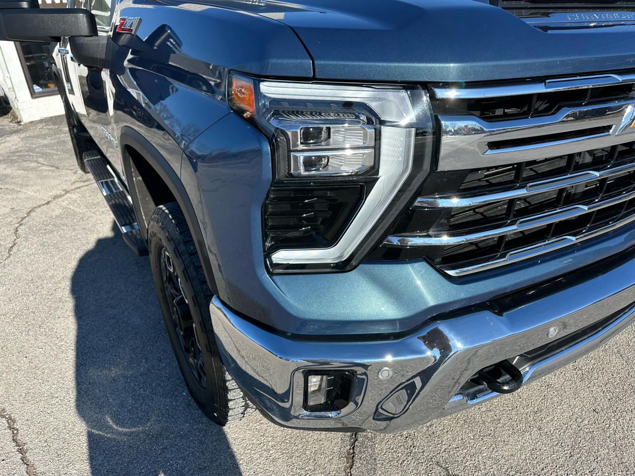 Chevrolet Silverado 2500HD LTZ Crew Cab Short Box 4WD 2024