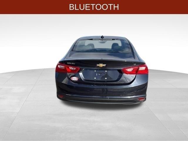 Chevrolet Malibu  2023