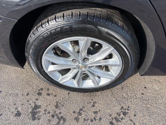 Chevrolet Malibu  2023