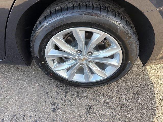 Chevrolet Malibu  2023