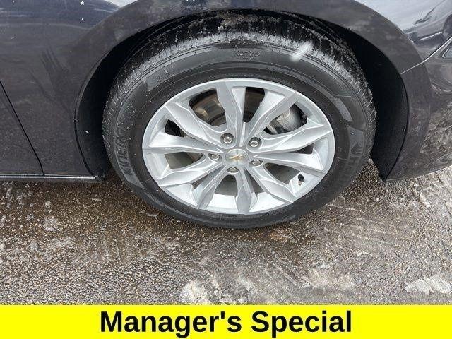 Chevrolet Malibu  2023